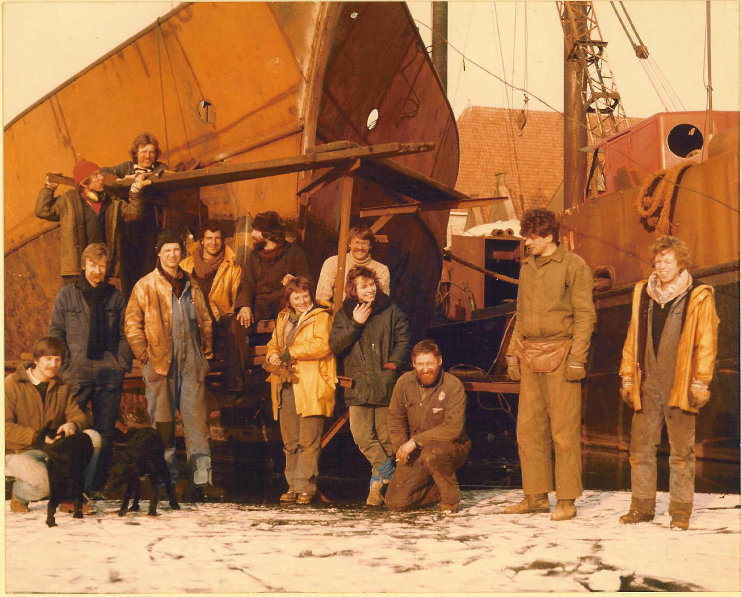 groepsfoto op het ijs in de Oosterhaven